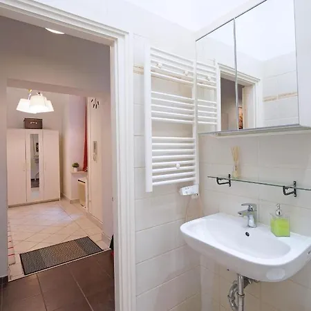 V27 Vadasz Apartment Budapest Exterior photo